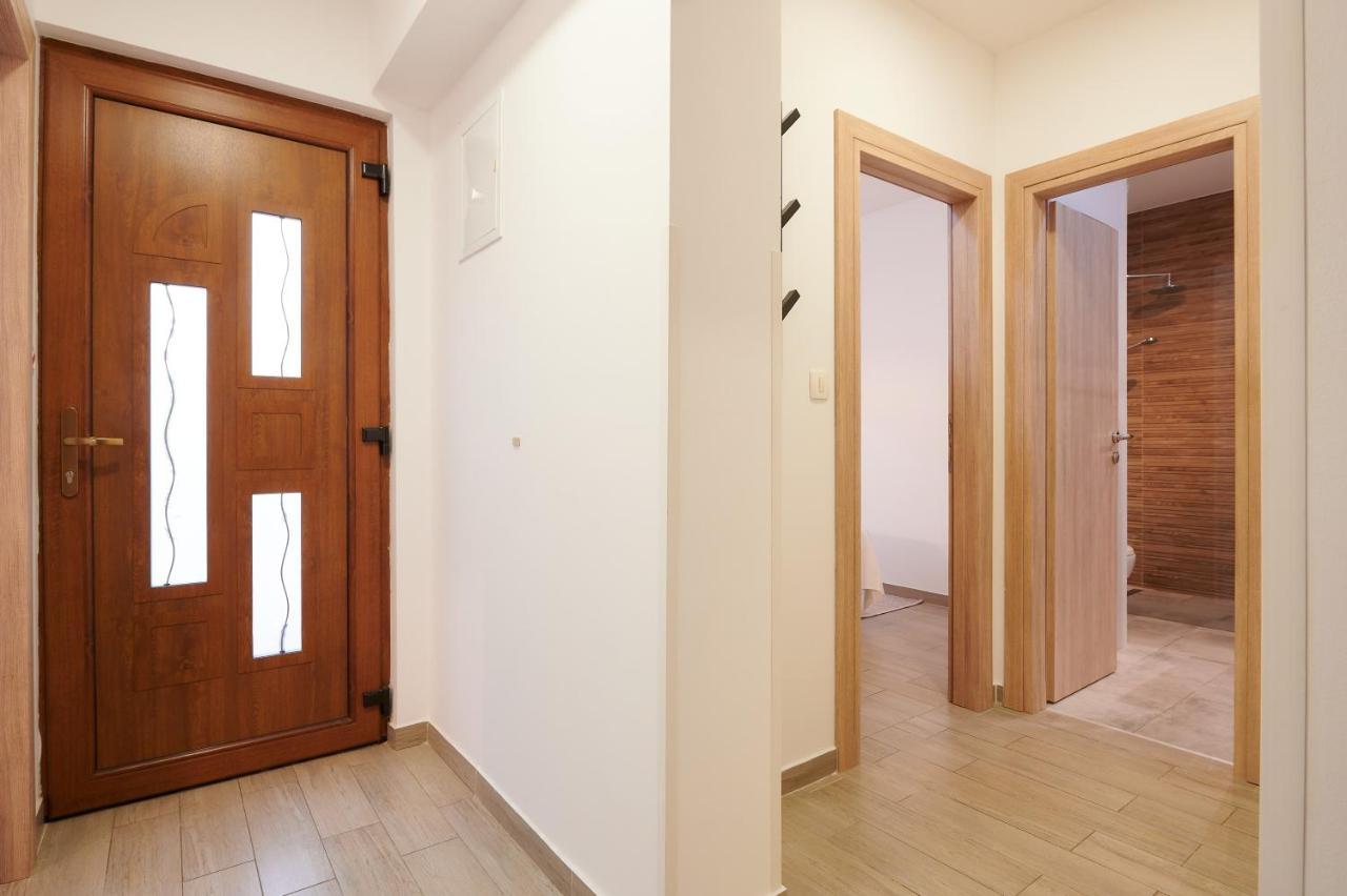 Apartment Boris Трогир Экстерьер фото